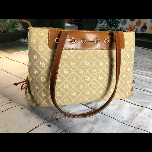 Dooney & Bourke Tan & Pink Tassel Zip Bag - Picture 6 of 11